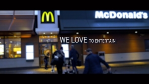 WE LOVE to entertain - Startbild